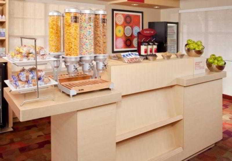 Towneplace Suites By Marriott Cleveland Westlake Étterem fotó